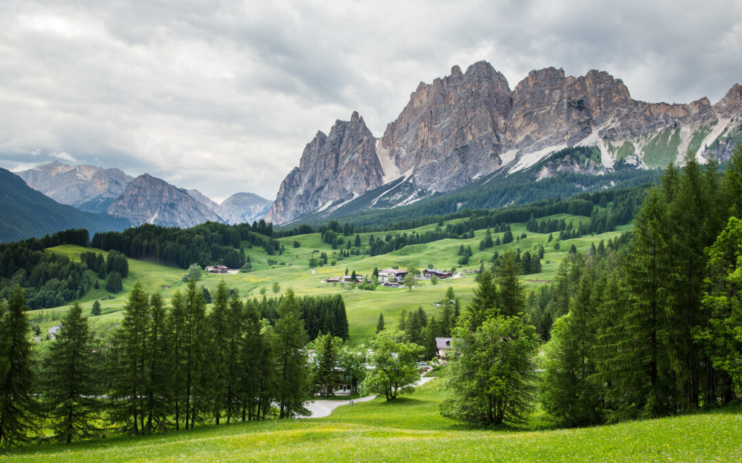 From Mountains to Valleys: The Ultimate Guide to Hiking Trails Across America